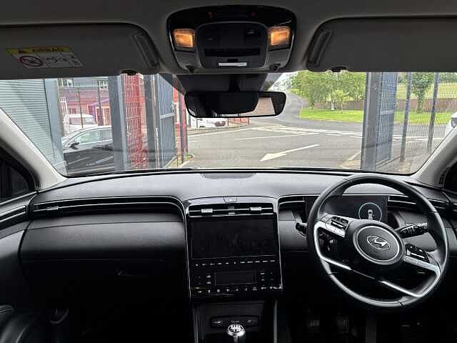 Hyundai TUCSON SE Connect 1.6 T-GDI Phantom Black