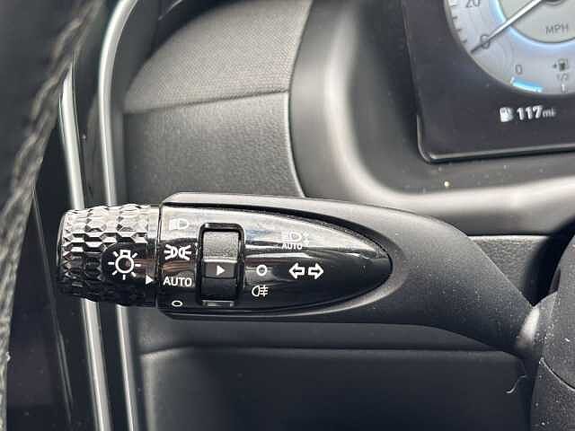Hyundai TUCSON SE Connect 1.6 T-GDI Phantom Black