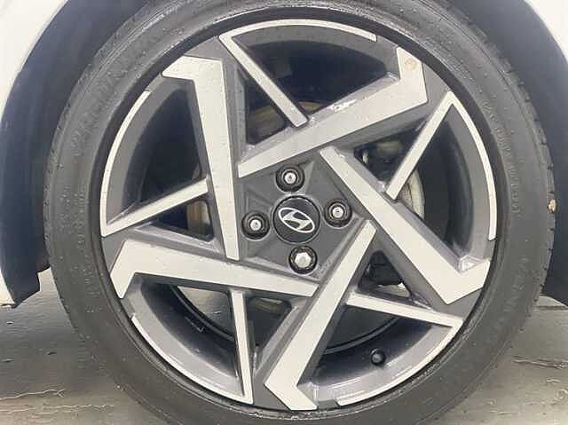 Hyundai I20 1.0T GDi Premium 5dr DCT