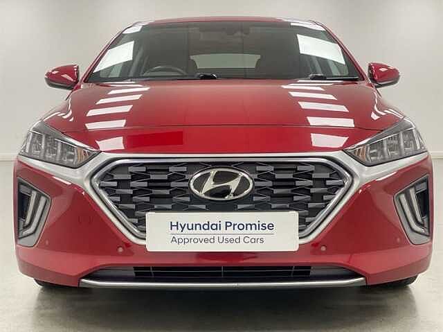 Hyundai IONIQ 1.6 GDi Plug-in Hybrid Premium SE 5dr DCT