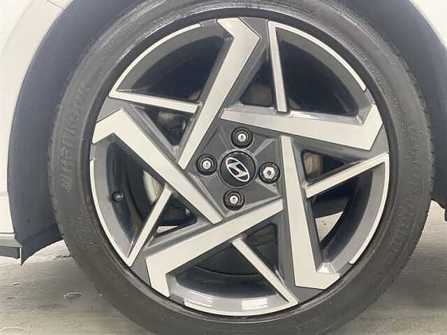 Hyundai I20 1.0T GDi Premium 5dr DCT