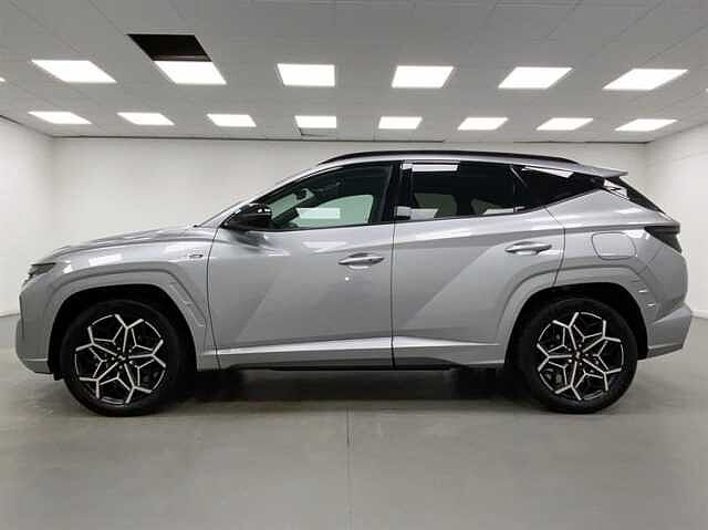 Hyundai TUCSON 1.6 TGDi Plug-in Hybrid N Line S 5dr 4WD Auto SILVER