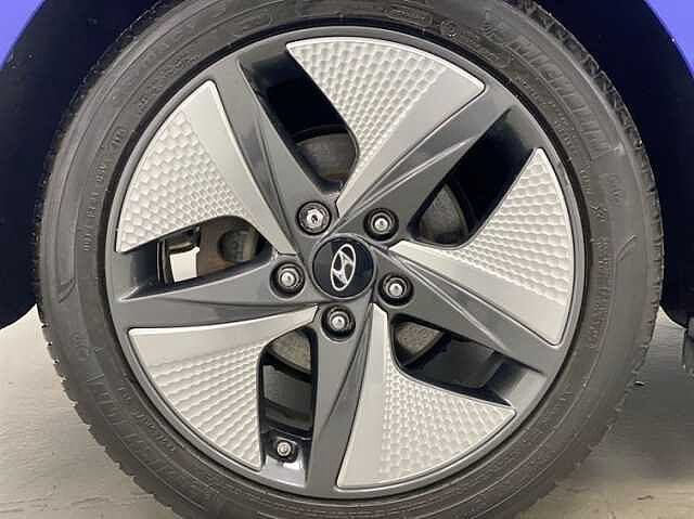 Hyundai IONIQ 1.6 GDi Hybrid Premium SE 5dr DCT