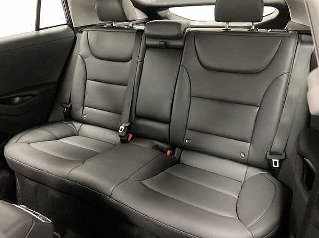 Hyundai IONIQ 1.6 GDi Hybrid Premium SE 5dr DCT