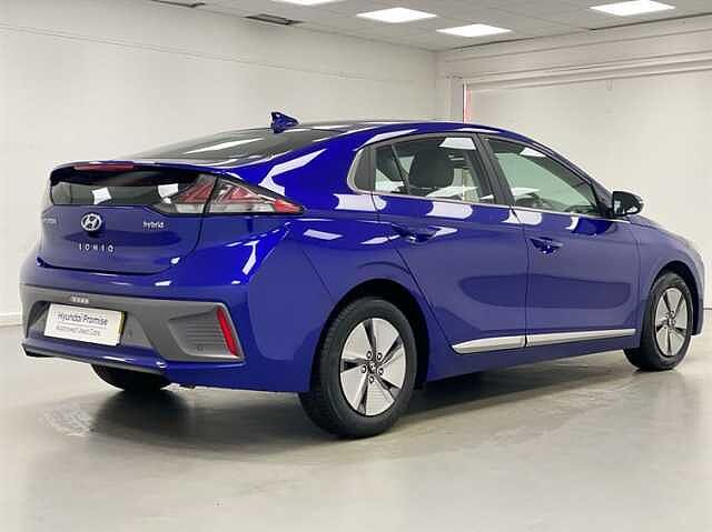 Hyundai IONIQ 1.6 GDi Hybrid Premium 5dr DCT