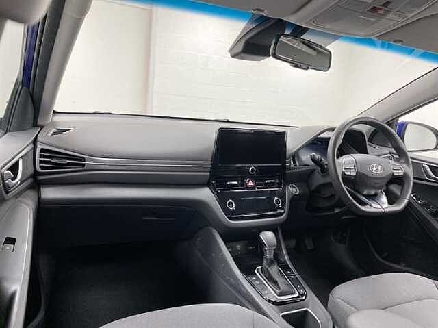 Hyundai IONIQ 1.6 GDi Hybrid Premium 5dr DCT