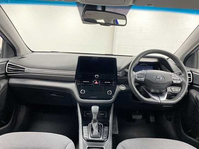 Hyundai IONIQ 1.6 GDi Hybrid Premium 5dr DCT
