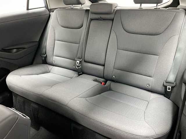 Hyundai IONIQ 1.6 GDi Hybrid Premium 5dr DCT
