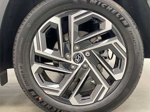 Hyundai TUCSON 1.6T Hybrid Ultimate 5dr Auto SILVER