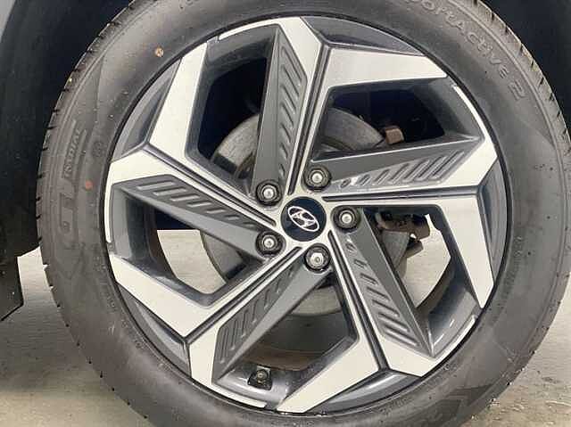 Hyundai TUCSON 1.6 TGDi Plug-in Hybrid Ultimate 5dr 4WD Auto SILVER