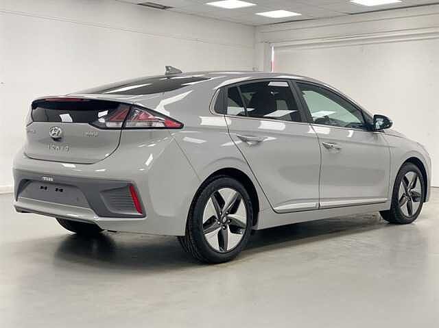 Hyundai IONIQ 1.6 GDi Hybrid Premium SE 5dr DCT GREY