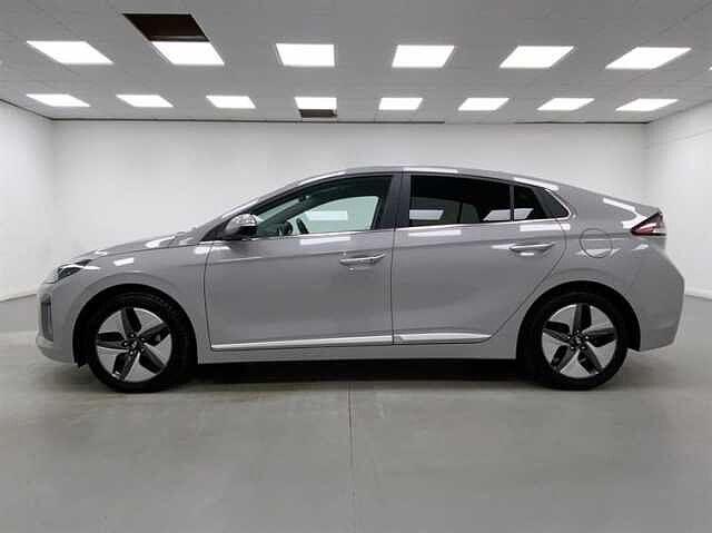Hyundai IONIQ 1.6 GDi Hybrid Premium SE 5dr DCT GREY