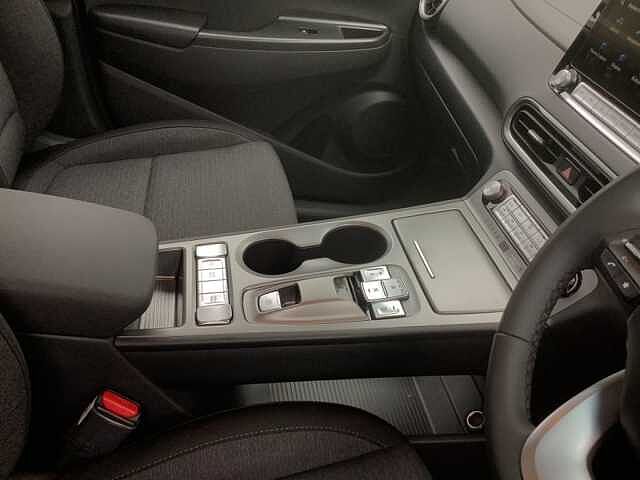 Hyundai Kona 100kW SE Connect 39kWh 5dr Auto