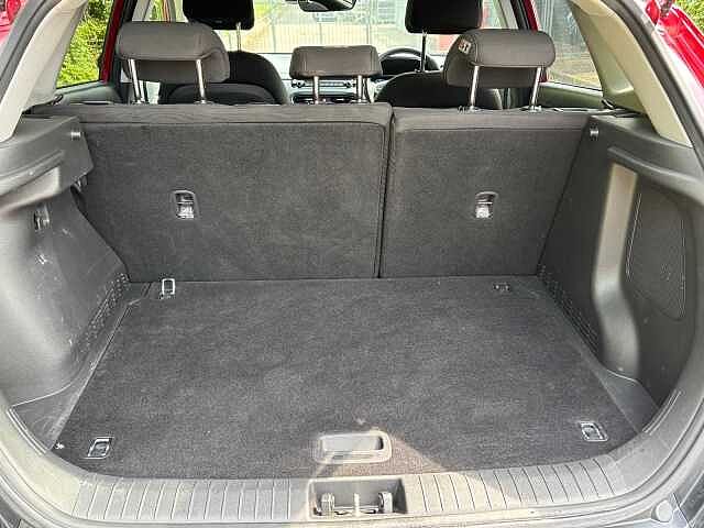 Hyundai Kona 1.6 GDi Hybrid Premium 5dr DCT