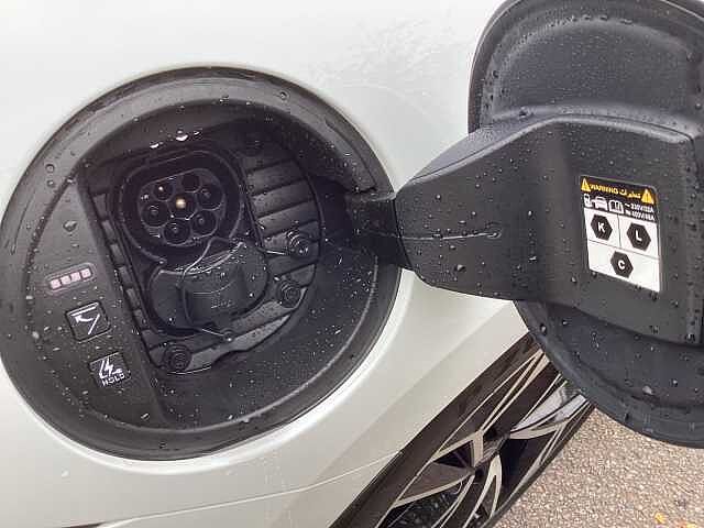 Hyundai Ioniq 6 168kW Ultimate 77kWh 4dr Auto