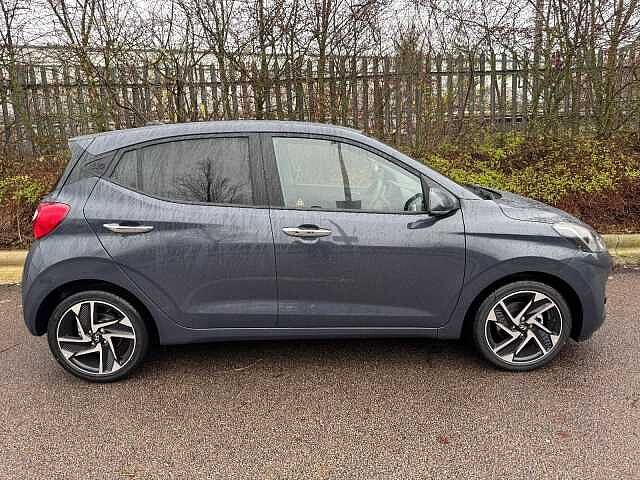 Hyundai i10 1.2 [79] Premium 5dr Auto [Nav]