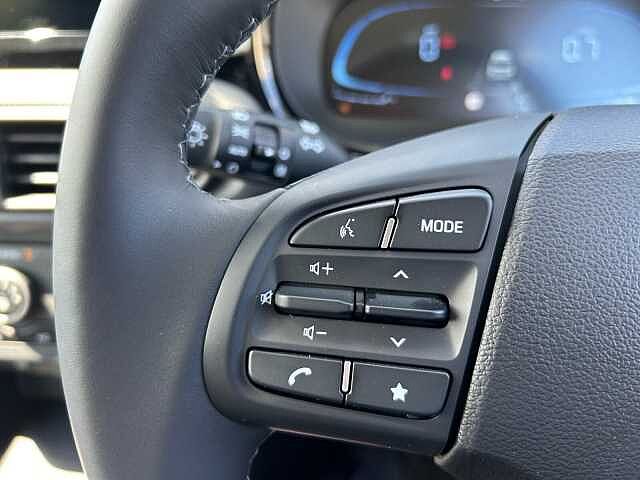 Hyundai i10 1.2 [79] Advance 5dr [Nav]