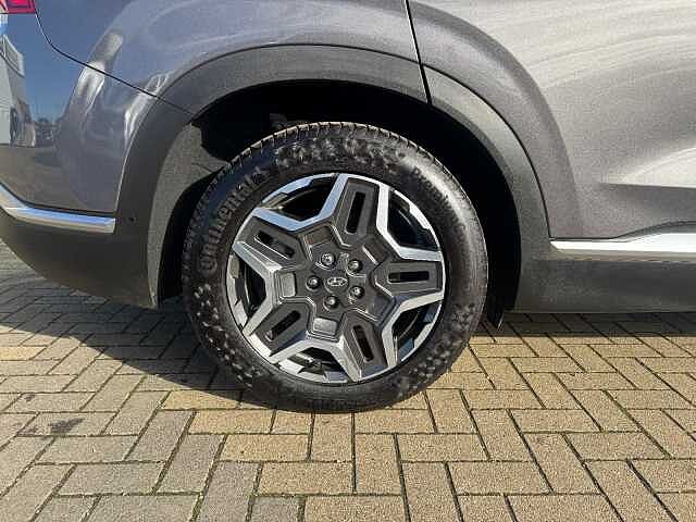 Hyundai Santa Fe 1.6 TGDi Hybrid Ultimate 5dr 4WD Auto