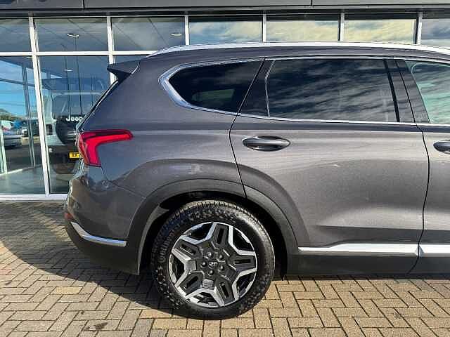 Hyundai Santa Fe 1.6 TGDi Hybrid Ultimate 5dr 4WD Auto