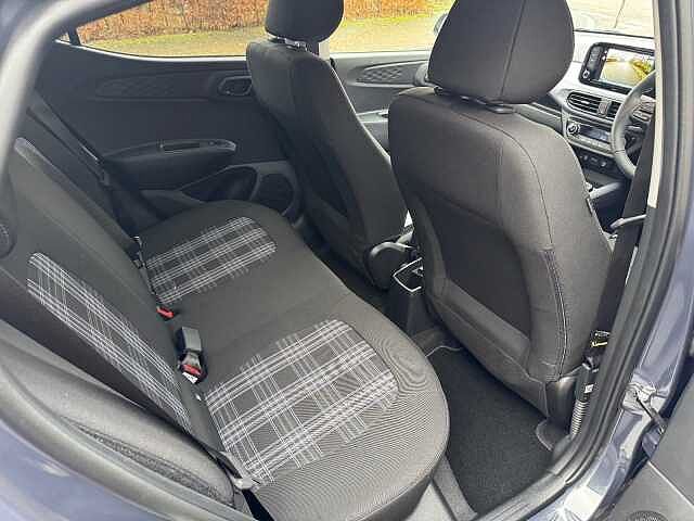 Hyundai i10 1.2 [79] Premium 5dr Auto [Nav]