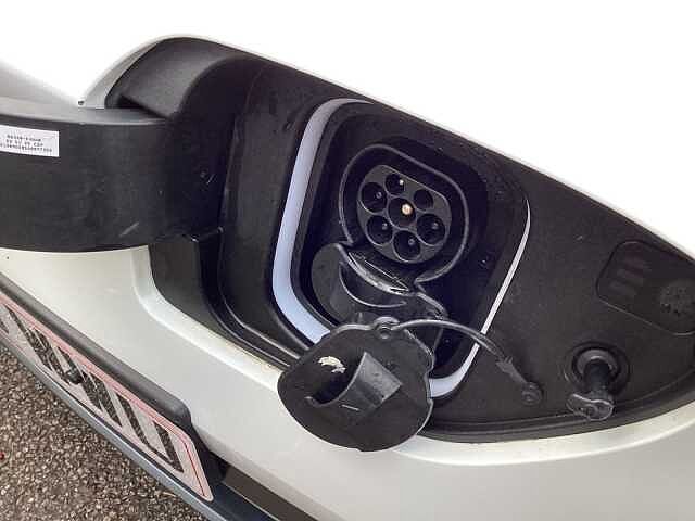 Hyundai Kona 150kW Ultimate 64kWh 5dr Auto Electric Hatchback