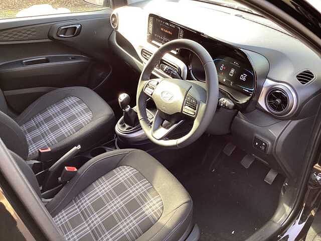 Hyundai I10 1.2 [79] Premium 5dr [Nav] Phantom Black