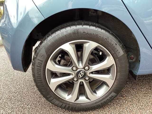 Hyundai i10 1.2 Premium SE 5dr Auto