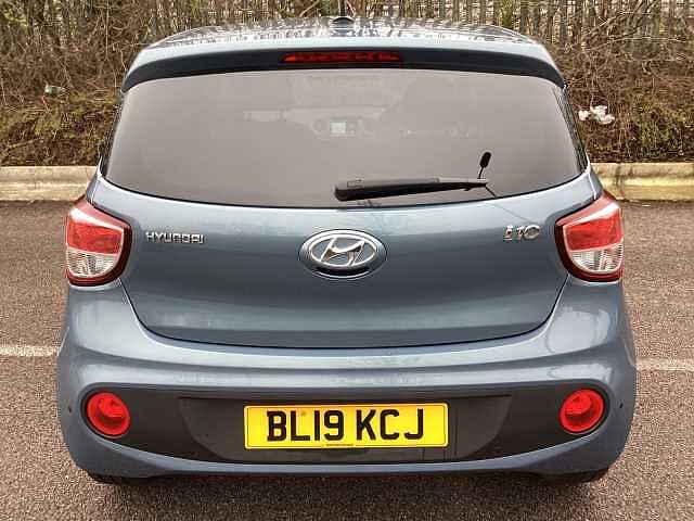 Hyundai i10 1.2 Premium SE 5dr Auto