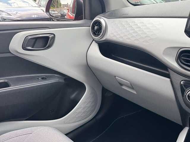 Hyundai I10 1.2 [79] Premium 5dr Auto [Nav] Dragon Red