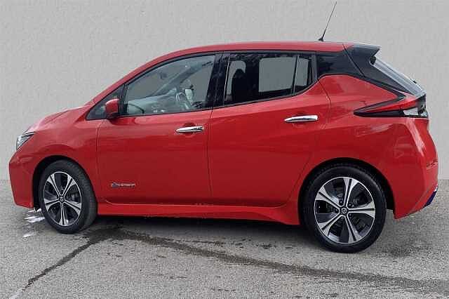 Nissan Leaf E (110kw) Tekna (40kWh) 5 Dr Hatchback