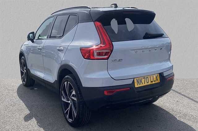 Volvo XC40 SUV 1.5 T5 262bhp R-Design Pro Plug-in Hybrid