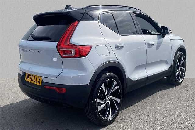 Volvo XC40 SUV 1.5 T5 262bhp R-Design Pro Plug-in Hybrid