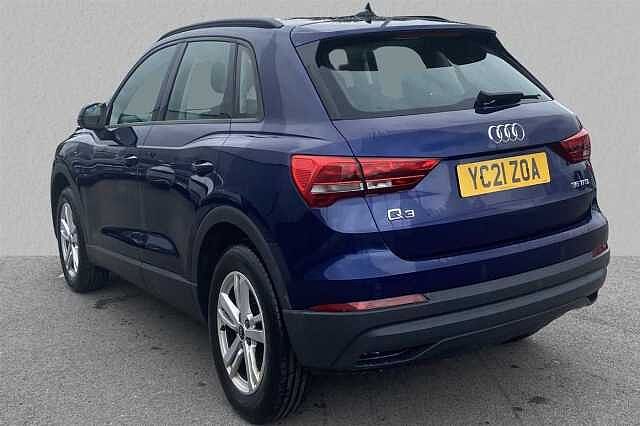Audi Q3 1.5 35 TFSI (150ps) Techni
