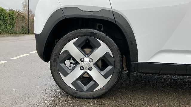 Hyundai INSTER 85kW 02 49kWh 5dr Auto Electric Hatchback