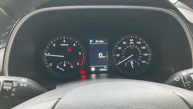 Hyundai TUCSON 2.0 CRDi 48V MHD Premium SE 5dr 4WD DCT Diesel Estate Blue