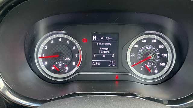 Hyundai i10 1.0 MPi Premium 5dr Auto Petrol Hatchback