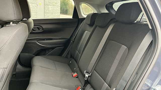 Hyundai I20 1.0T GDi 90 Tech Line 5dr DCT Petrol Hatchback Aurora Grey - Pearl