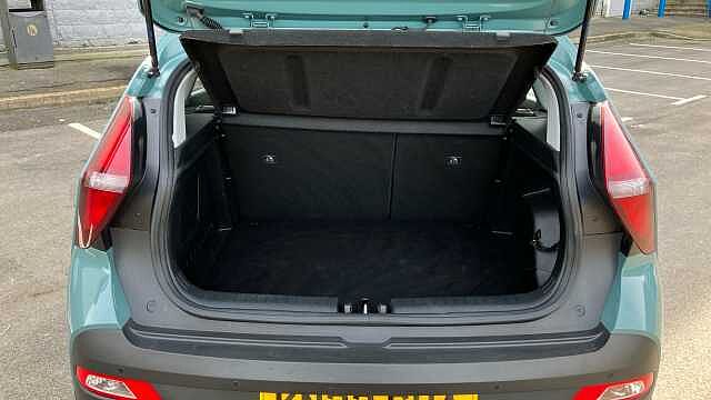 Hyundai BAYON 1.0 TGDi 48V MHEV SE Connect 5dr Petrol Hatchback Green