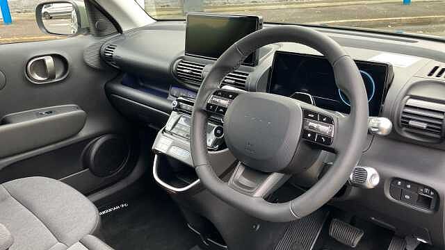 Hyundai INSTER 85kW 02 49kWh 5dr Auto Electric Hatchback Green