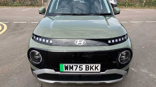 Hyundai INSTER 85kW 02 49kWh 5dr Auto Electric Hatchback Green