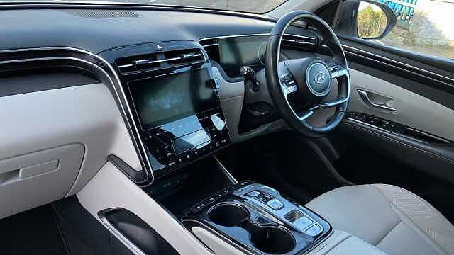 Hyundai TUCSON 1.6 TGDi Hybrid 230 Ultimate 5dr 2WD Auto Hybrid Estate White