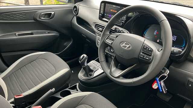 Hyundai I10 1.0 [63] Advance 5dr Auto [Nav] Petrol Hatchback Vibrant Blue - Pearl