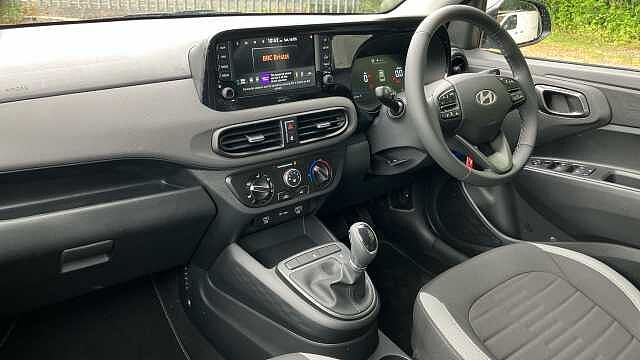 Hyundai I10 1.0 [63] Advance 5dr Auto [Nav] Petrol Hatchback Vibrant Blue - Pearl