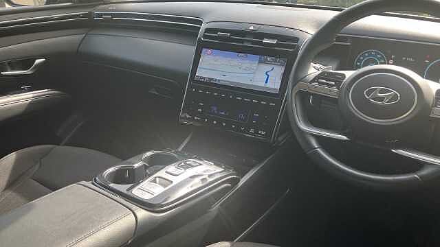 Hyundai TUCSON 1.6 TGDi Hybrid 230 Premium 5dr 2WD Auto Hybrid Estate Black