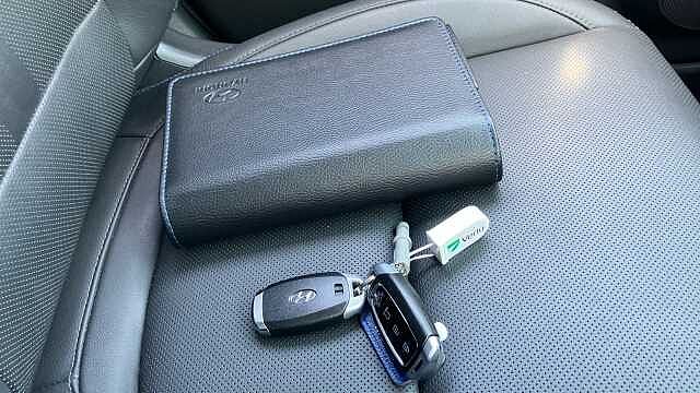 Hyundai KONA 150kW Ultimate 64kWh 5dr Auto Electric Hatchback Black