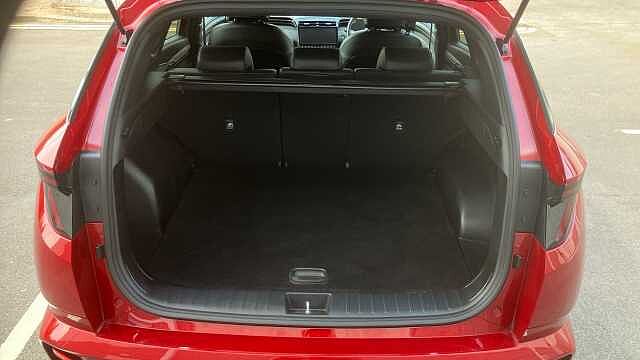 Hyundai TUCSON 1.6 TGDi N Line 5dr 2WD Petrol Estate Red