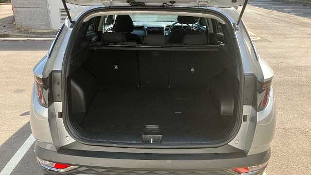 Hyundai TUCSON 1.6 TGDi Premium 5dr 2WD Petrol Estate Silver