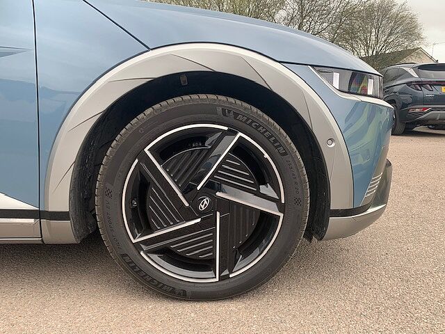 Hyundai IONIQ 5 239kW Ultimate 84 kWh 5dr AWD Auto Blue