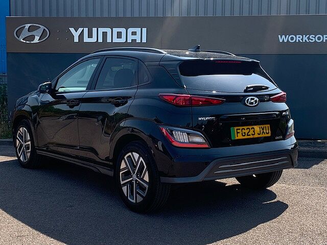 Hyundai KONA 100kW Premium 39kWh 5dr Auto Black