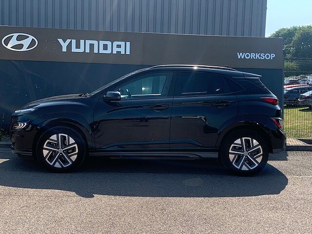 Hyundai KONA 100kW Premium 39kWh 5dr Auto Black